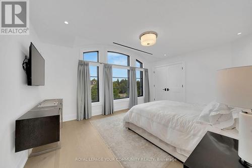 180 Westridge Drive, Vaughan (Kleinburg), ON - Indoor Photo Showing Bedroom