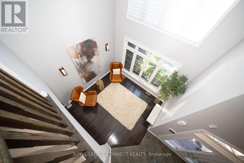 18 Kane Crescent, Aurora (Bayview Northeast), ON - Indoor Photo Showing Other Room