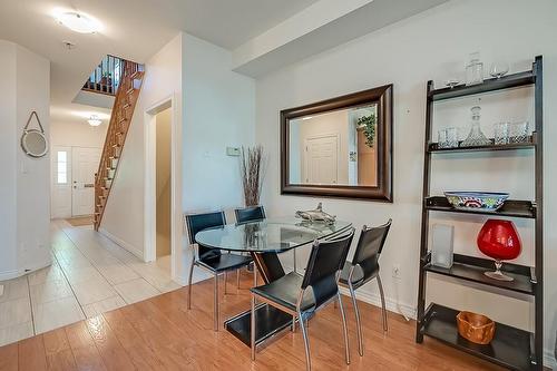 1069 Beach Boulevard, Hamilton, ON - Indoor Photo Showing Dining Room