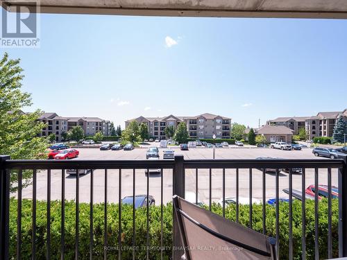 212 - 2065 Appleby Line, Burlington (Uptown), ON - Outdoor