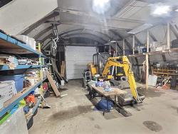 Garage - 