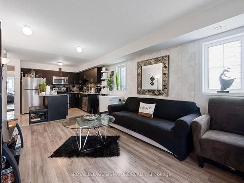 1-2480 Post Rd, Oakville, ON - Indoor Photo Showing Living Room