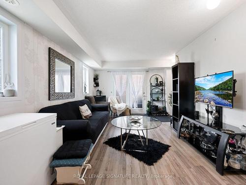 1-2480 Post Rd, Oakville, ON - Indoor Photo Showing Living Room