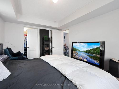 1-2480 Post Rd, Oakville, ON - Indoor Photo Showing Bedroom