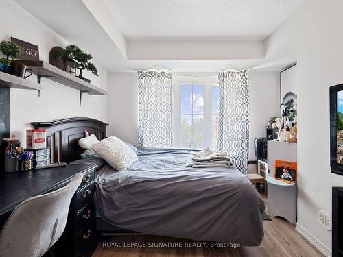 1-2480 Post Rd, Oakville, ON - Indoor Photo Showing Bedroom