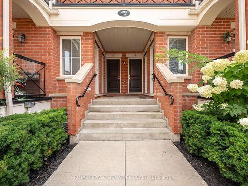 1-2480 Post Rd, Oakville, ON - Outdoor