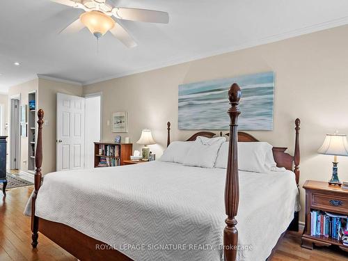 42 Edgewood Dr, Greater Napanee, ON - Indoor Photo Showing Bedroom