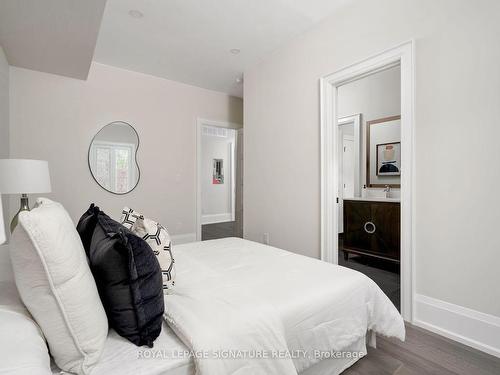 108 Bernard Ave, Toronto, ON - Indoor Photo Showing Bedroom