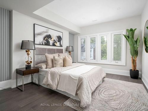 108 Bernard Ave, Toronto, ON - Indoor Photo Showing Bedroom