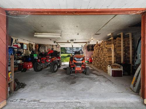 Garage - 172 Boul. Blais E., Berthier-Sur-Mer, QC - Indoor Photo Showing Garage