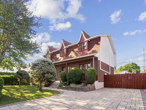 Frontage - 7855 Rue Nelligan, Brossard, QC - Outdoor