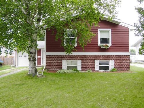 828 Sixth Street East, Fort Frances, ON - Outdoor