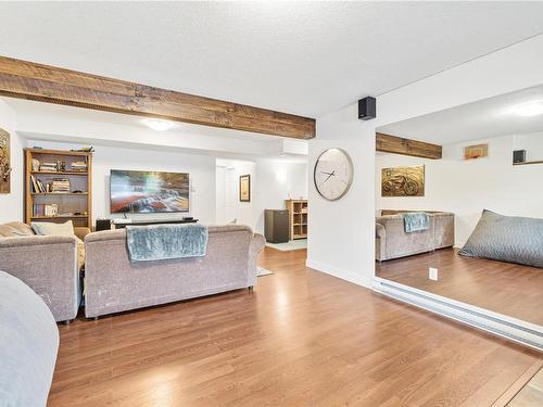 5861 Redwing Cres, Nanaimo, BC 