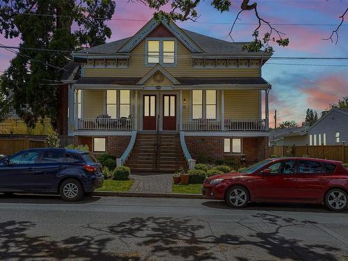 1-1731 Albert Ave, Victoria, BC - Outdoor With Facade