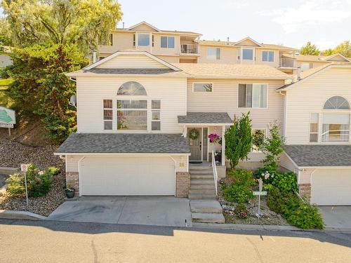 28-2022 Pacific Way, Kamloops, BC - Outdoor With Facade