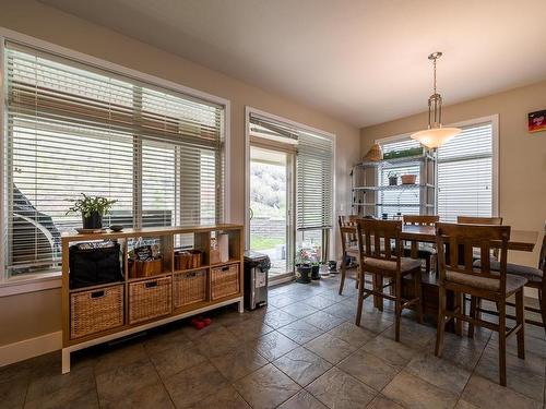 81-130 Colebrook Rd, Kamloops, BC - Indoor Photo Showing Dining Room