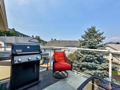 23-2210 Qu'Appelle Blvd, Kamloops, BC - Outdoor With Exterior