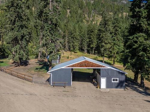 8661 Skimikin Rd, Chase, BC - Outdoor