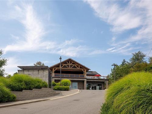 202-679 Terminal Ave, Nanaimo, BC - Outdoor With Facade