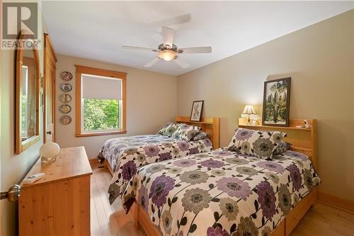 1022A Coutlee Point Lane, Sharbot Lake, ON - Indoor Photo Showing Bedroom