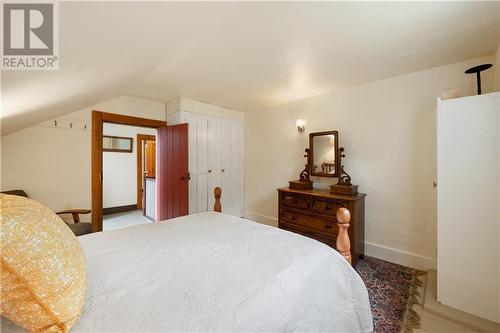 1332 Ferguson'S Falls Road, Lanark, ON - Indoor Photo Showing Bedroom