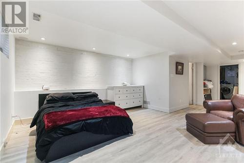 4 Cornwall Street, Ottawa, ON - Indoor Photo Showing Bedroom