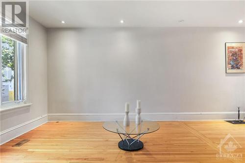 4 Cornwall Street, Ottawa, ON - Indoor Photo Showing Other Room