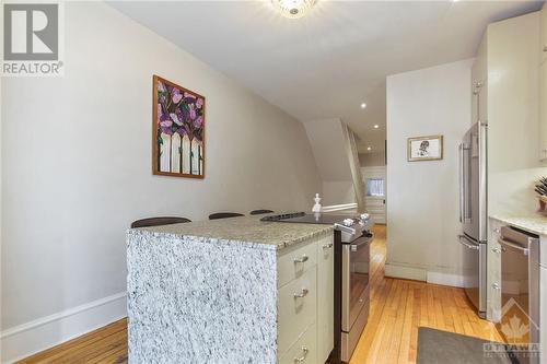 4 Cornwall Street, Ottawa, ON - Indoor Photo Showing Kitchen