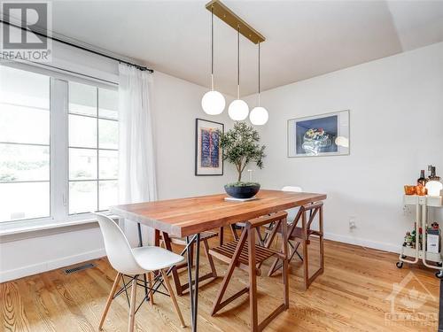 Dining Room - 90 Fieldrow Street, Ottawa, ON - Indoor Photo Showing Dining Room