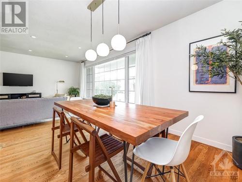 Dining Room - 90 Fieldrow Street, Ottawa, ON - Indoor Photo Showing Dining Room