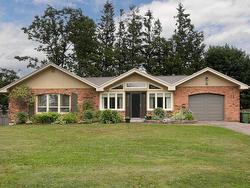 72 Queen Elizabeth Drive  Charlottetown, PE C1A 3A9