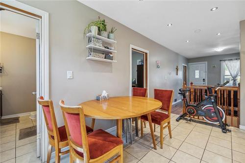 10 Craigmiller Avenue, Hamilton, ON - Indoor Photo Showing Dining Room