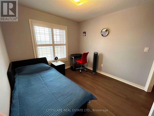 481 Terrace Way, Oakville, ON - Indoor Photo Showing Bedroom