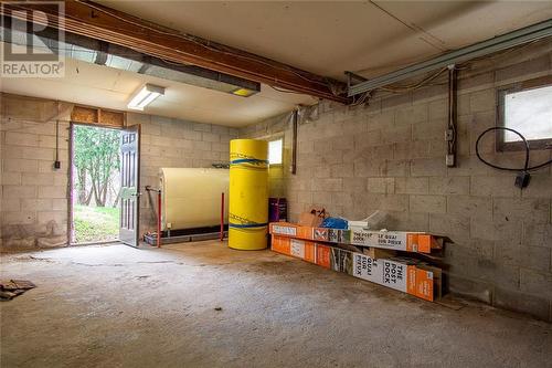 13222 Highway 38 Road, Sharbot Lake, ON - Indoor Photo Showing Garage