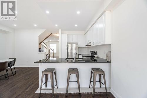 20 Brushwood Drive, Brampton, ON - Indoor Photo Showing Kitchen