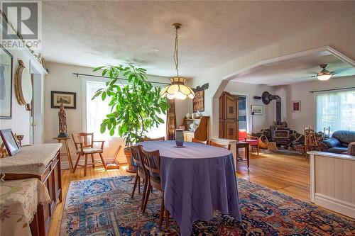 1070 Elizabeth Street, Sharbot Lake, ON - Indoor Photo Showing Dining Room