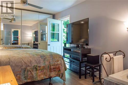 1070 Elizabeth Street, Sharbot Lake, ON - Indoor Photo Showing Bedroom