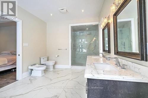 4640 Lloydtown-Aurora Road, King, ON - Indoor Photo Showing Bathroom