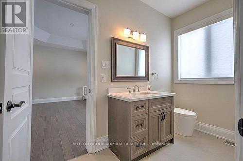 4640 Lloydtown-Aurora Road, King, ON - Indoor Photo Showing Bathroom