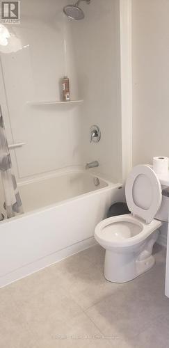 218 Heron Street, Welland, ON - Indoor Photo Showing Bathroom