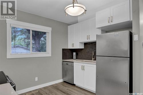 820 Grace Street, Regina, SK - Indoor Photo Showing Kitchen