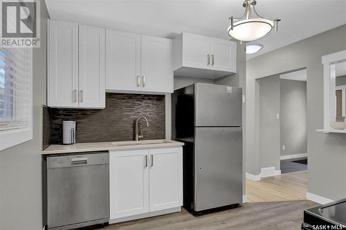 820 Grace Street, Regina, SK - Indoor Photo Showing Kitchen