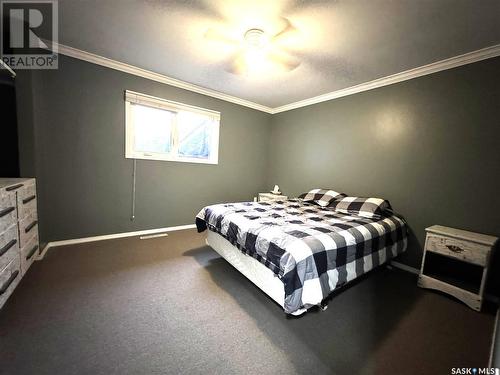 213 & 215 1St Avenue Sw, Leroy, SK - Indoor Photo Showing Bedroom