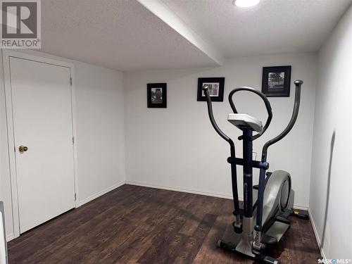 213 & 215 1St Avenue Sw, Leroy, SK - Indoor Photo Showing Gym Room