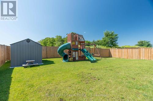 2419 Black Rail Terrace S, London, ON - Outdoor With Backyard