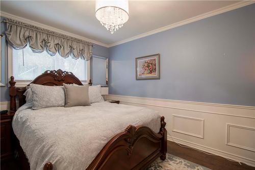 65 Blueridge Crescent, Brantford, ON - Indoor Photo Showing Bedroom