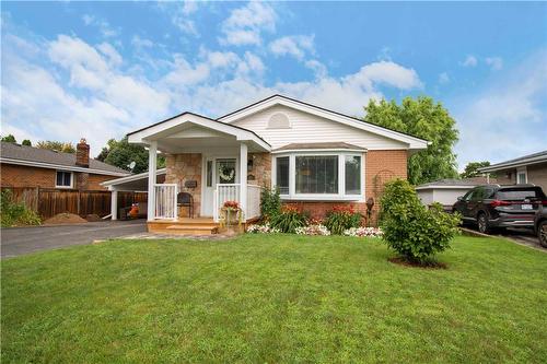 65 Blueridge Crescent, Brantford, ON - Outdoor