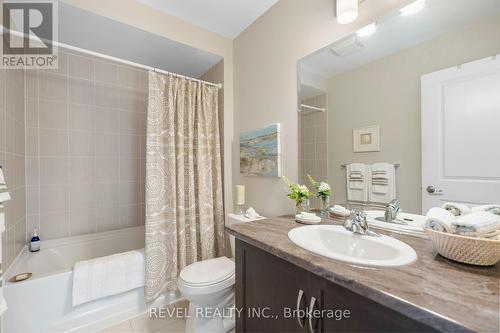 35 Cannery Drive, Niagara-On-The-Lake, ON - Indoor Photo Showing Bathroom