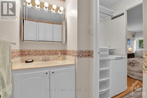 202 - 1599 Lassiter Terrace, Ottawa, ON - Indoor Photo Showing Bathroom