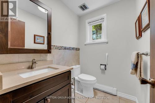 17 Cody Road, Tiny, ON - Indoor Photo Showing Bathroom